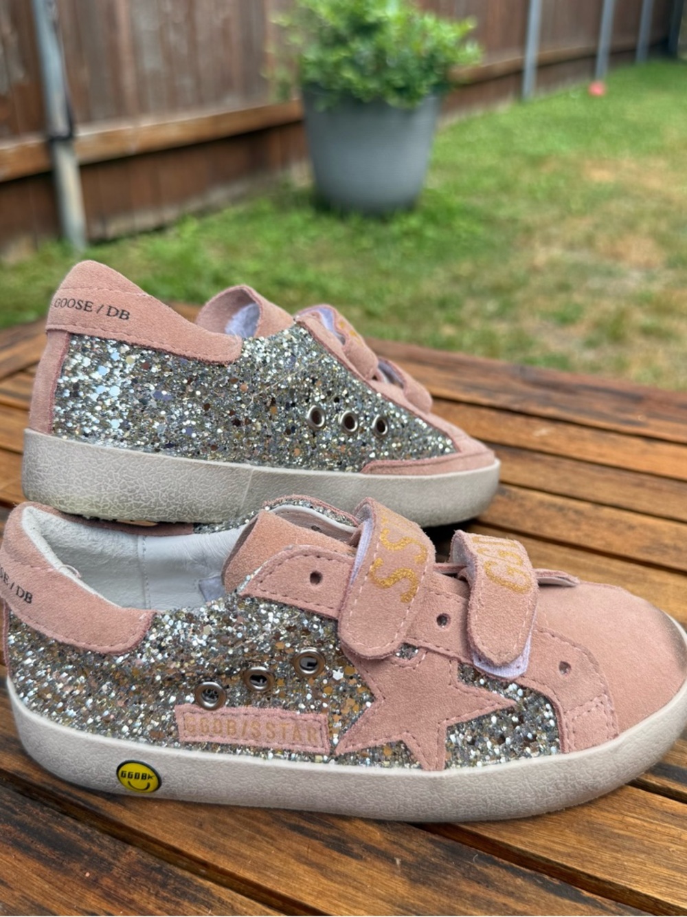 *NEW* Authentic Golden Goose Kids, Old School Glitter Superstar, size 13y / 31eu